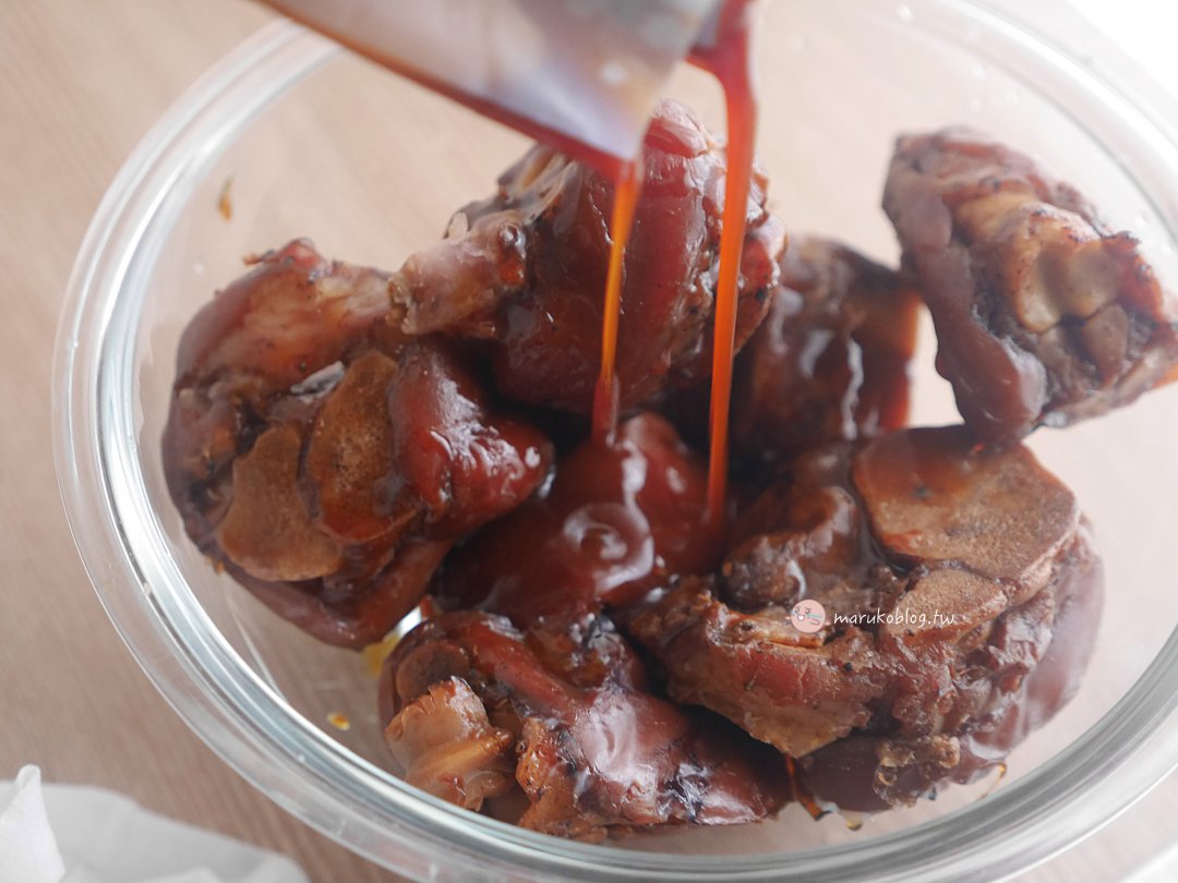 宅配美食｜豬腳除了配飯還能這樣吃？2025鬍鬚張閏月豬腳禮盒＋3款家常變化料理分享 @Maruko(丸子)與美食有個約會