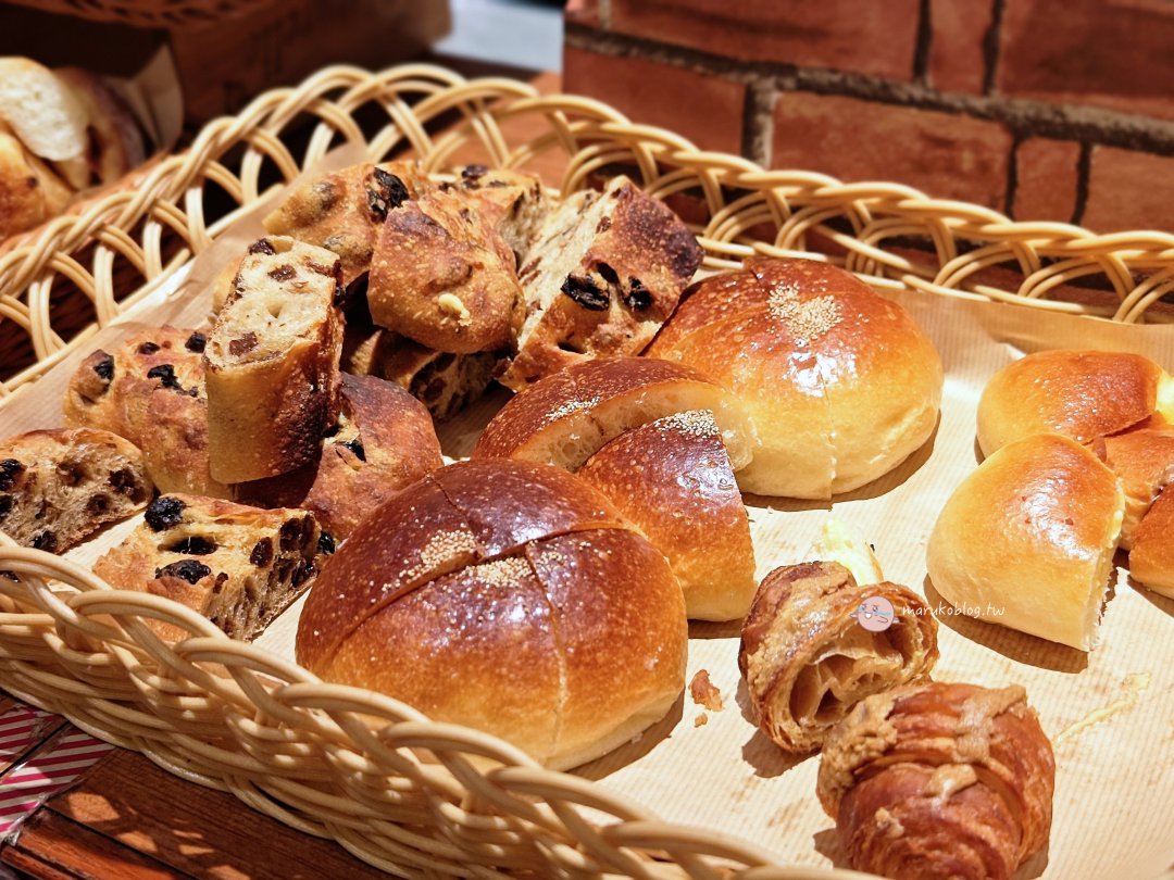 福岡天神早餐推薦｜Heart Bread ANTIQUE 麵包吃到飽！30款丹麥酥皮＋超萌貓咪吐司任你吃 @Maruko(丸子)與美食有個約會