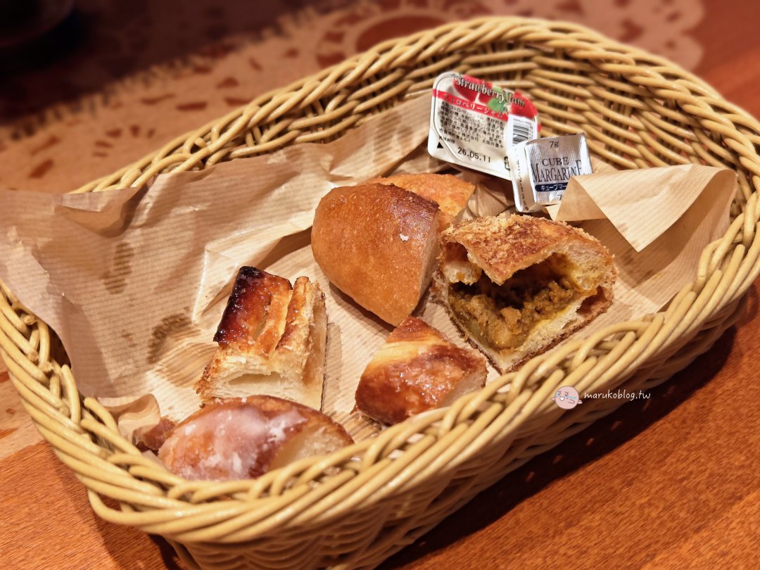 福岡天神早餐推薦｜Heart Bread ANTIQUE 麵包吃到飽！30款丹麥酥皮＋超萌貓咪吐司任你吃 @Maruko(丸子)與美食有個約會