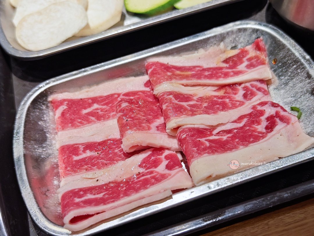 桃園機場第二航廈「米ALONE個人燒肉」｜一人燒肉自助平板點餐、餐點多樣、搭機前燒肉吃到飽體驗 @Maruko(丸子)與美食有個約會