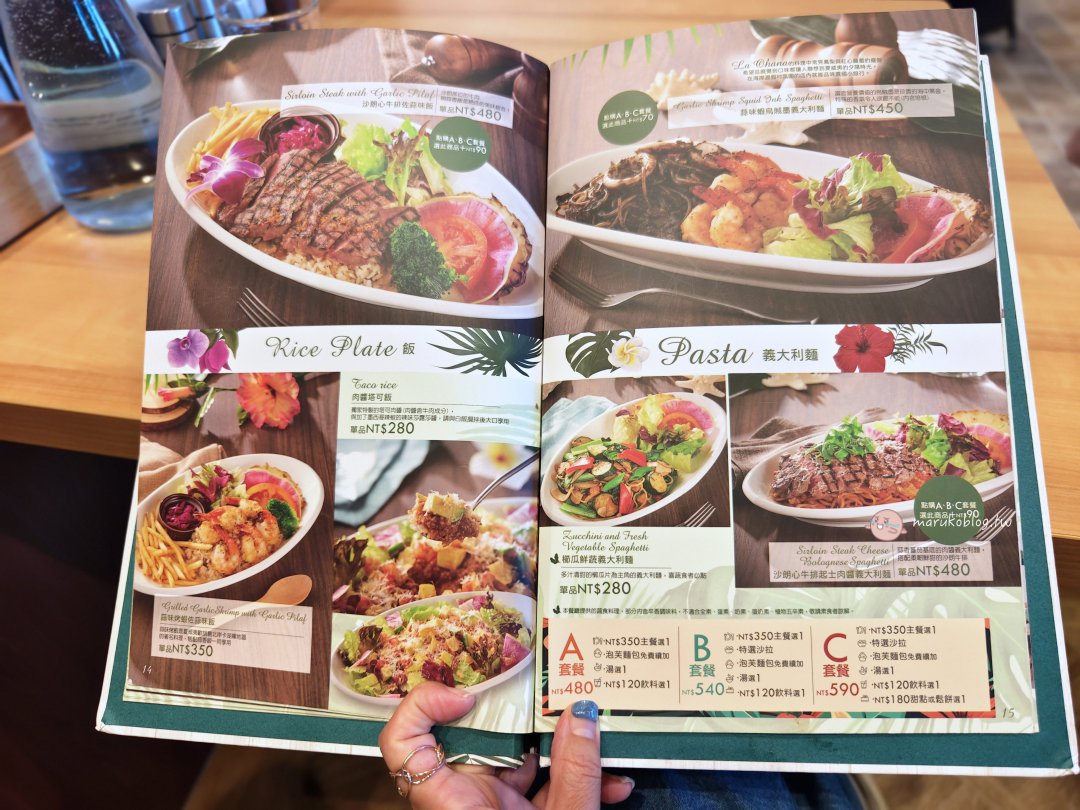 La Ohana 日本人氣夏威夷風餐廳首店進駐台北南港 LaLaport｜夏威夷風料理＋泡芙麵包吃到飽 @Maruko(丸子)與美食有個約會