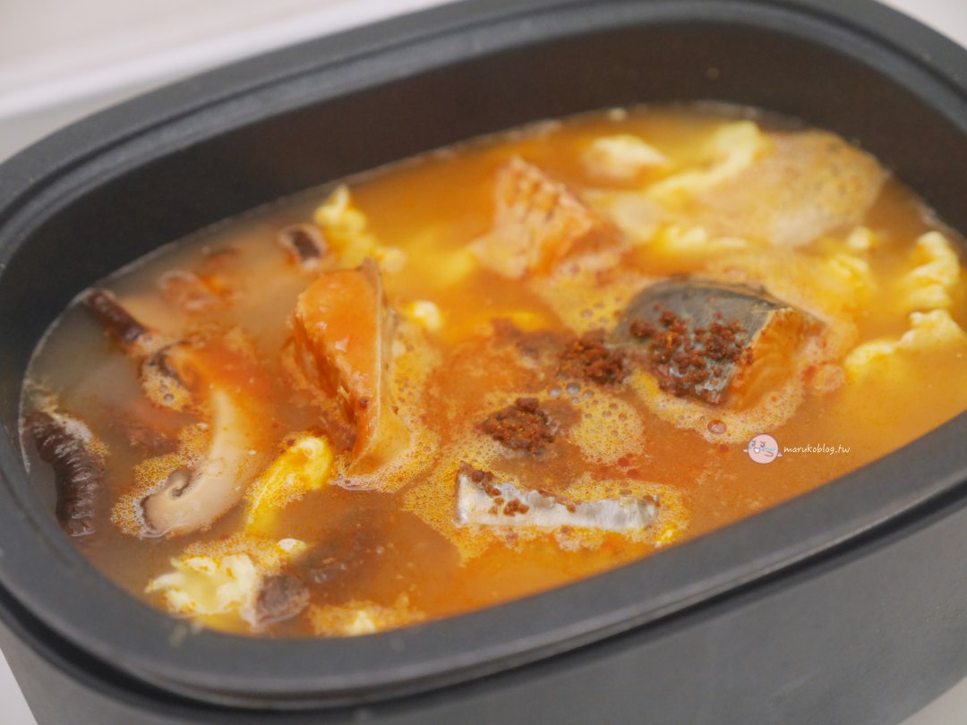【魚罐頭料理】媽媽的味道再升級！番茄鯖魚罐頭＋咖哩粉米粉湯懶人食譜 @Maruko(丸子)與美食有個約會