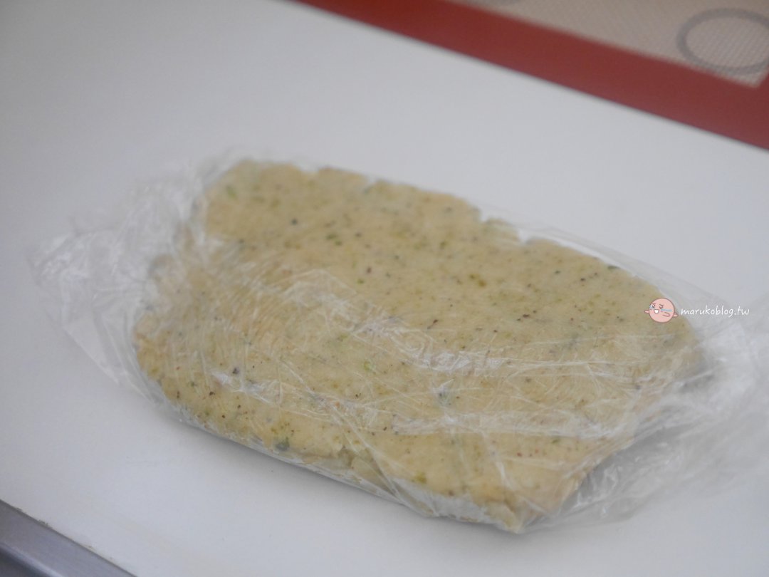 【點心食譜】開心果司康｜好市多無殼鹽味開心果 &times; 鬆餅粉 &times; 氣炸鍋簡單做法 @Maruko(丸子)與美食有個約會