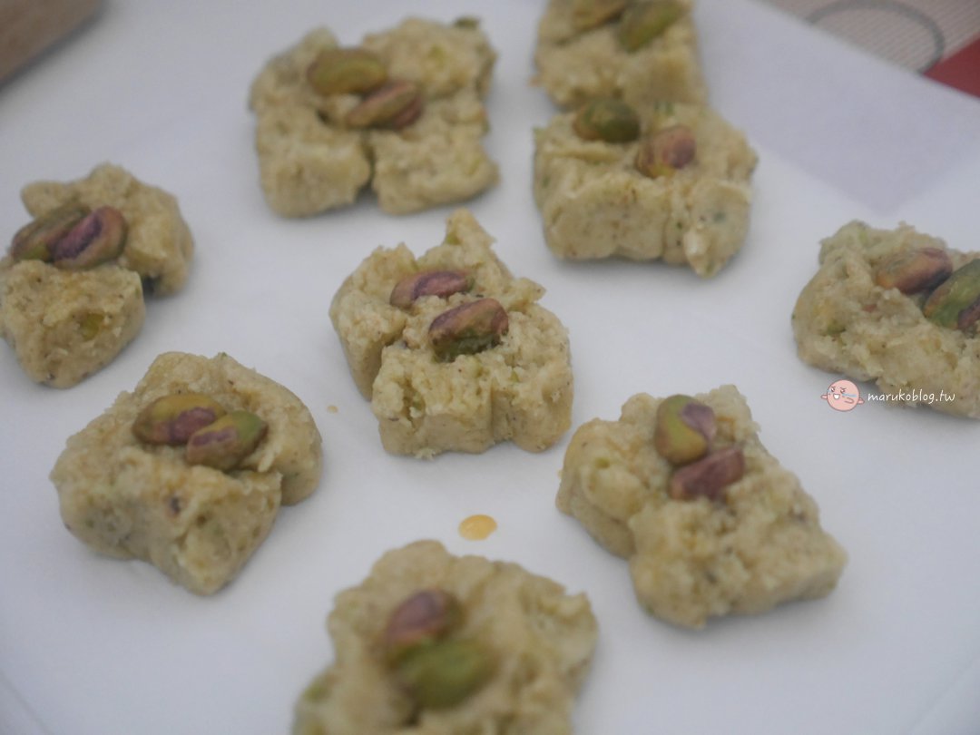 【點心食譜】開心果司康｜好市多無殼鹽味開心果 &times; 鬆餅粉 &times; 氣炸鍋簡單做法 @Maruko(丸子)與美食有個約會