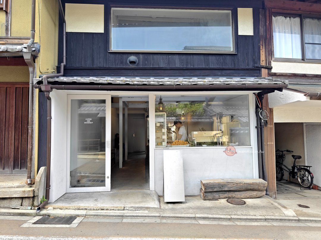 【京都咖啡｜Loose Kyoto】自家烘焙咖啡豆與現炸甜甜圈｜清水寺周邊的低調質感咖啡館 @Maruko(丸子)與美食有個約會