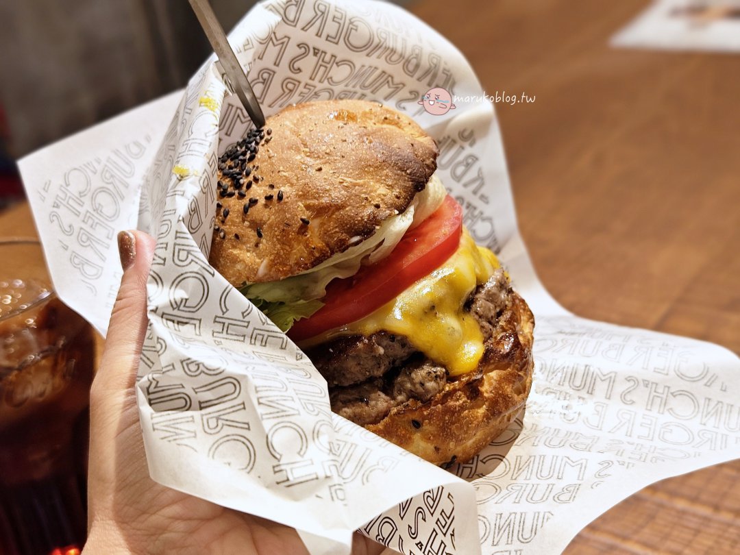 東京美食|Munch’s Burger Shack:川普也瘋狂的「總統級」漢堡,田町巷弄內的肉食盛宴! @Maruko(丸子)與美食有個約會 東京美食|Munch’s Burger Shack:川普也瘋狂的「總統級」漢堡,田町巷弄內的肉食盛宴! @Maruko(丸子)與美食有個約會