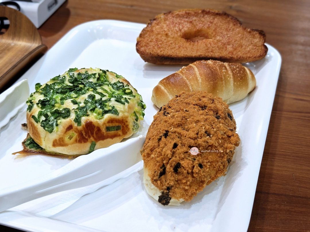 【三重麵包店推薦】Wumai 綠植系麵包店藏身巷弄，日系質感空間超好拍 @Maruko(丸子)與美食有個約會