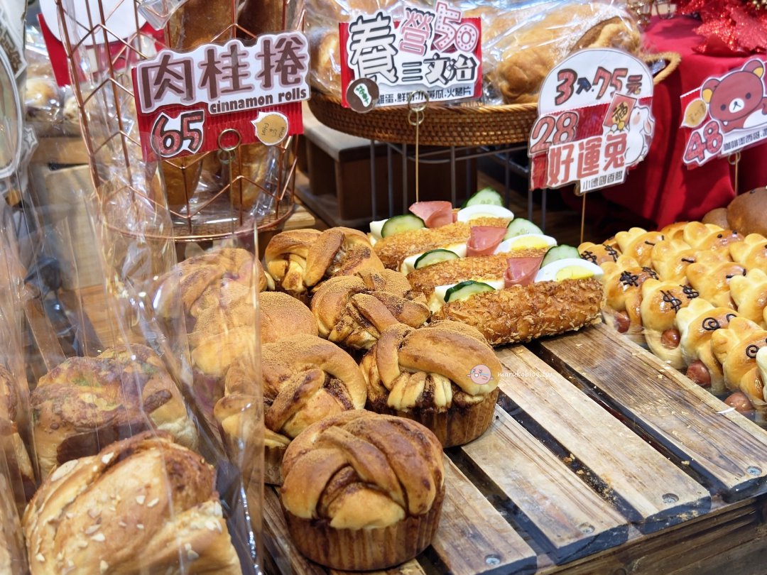【三重麵包店推薦】Wumai 綠植系麵包店藏身巷弄，日系質感空間超好拍 @Maruko(丸子)與美食有個約會