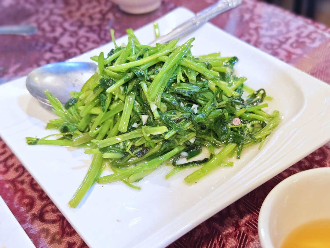 台北萬華｜復華川菜：30年老店！滿桌「白飯殺手」一人不到400元，必點復華小炒、排骨 @Maruko(丸子)與美食有個約會