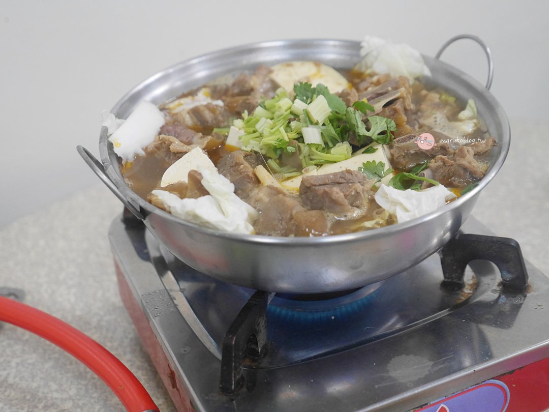台北萬華｜義村羊肉爐 300元高CP值，帶皮羊肉、免費加湯，在地人教你怎麼點！ @Maruko(丸子)與美食有個約會