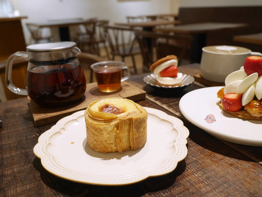 【板橋甜點】YUYU Patisserie 隱身巷弄的米其林級法式甜點！必吃流心巴黎人布丁、夢幻草莓聖多諾黑 @Maruko(丸子)與美食有個約會