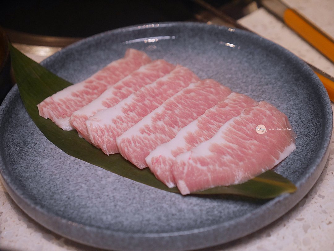 台北燒肉推薦【四時輕燒肉概念屋】:獨家控溫烹調鎖住肉汁,這餐讓我吃飽卻不罪惡! @Maruko(丸子)與美食有個約會 台北燒肉推薦【四時輕燒肉概念屋】:獨家控溫烹調鎖住肉汁,這餐讓我吃飽卻不罪惡! @Maruko(丸子)與美食有個約會