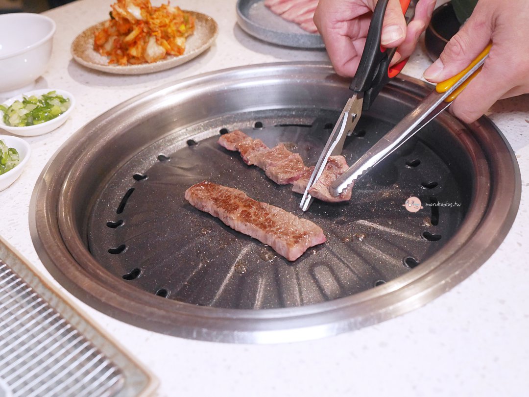 台北燒肉推薦【四時輕燒肉概念屋】:獨家控溫烹調鎖住肉汁,這餐讓我吃飽卻不罪惡! @Maruko(丸子)與美食有個約會 台北燒肉推薦【四時輕燒肉概念屋】:獨家控溫烹調鎖住肉汁,這餐讓我吃飽卻不罪惡! @Maruko(丸子)與美食有個約會