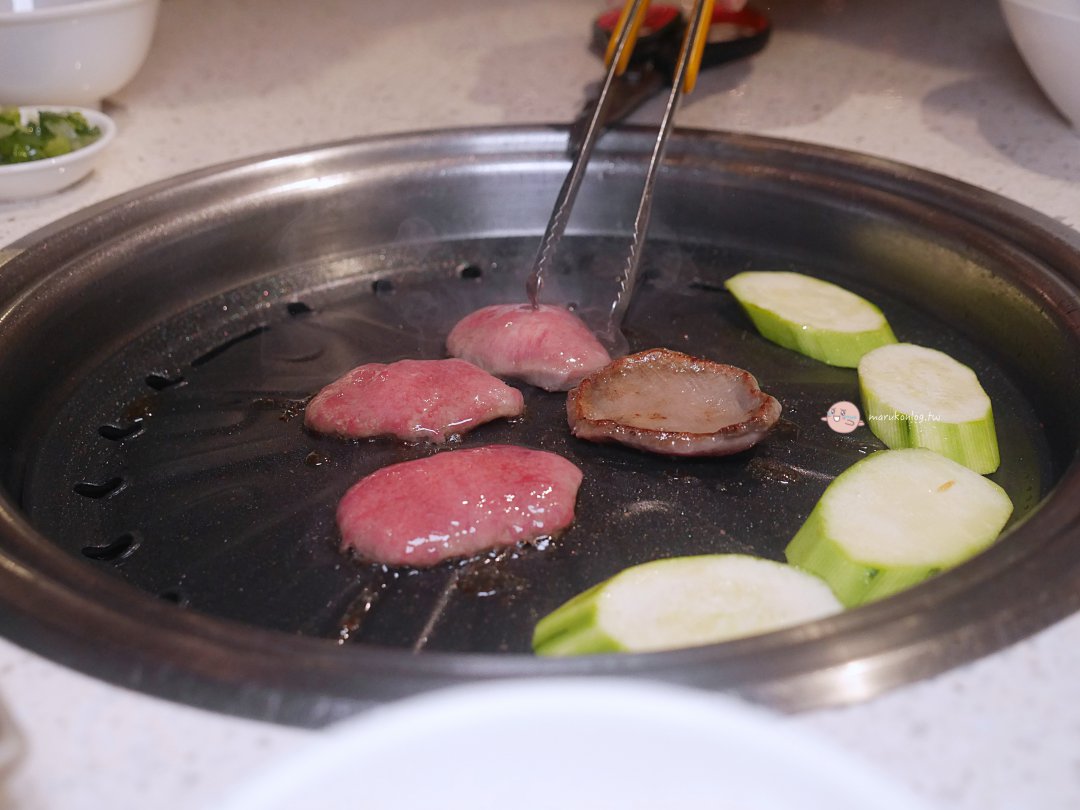 台北燒肉推薦【四時輕燒肉概念屋】:獨家控溫烹調鎖住肉汁,這餐讓我吃飽卻不罪惡! @Maruko(丸子)與美食有個約會 台北燒肉推薦【四時輕燒肉概念屋】:獨家控溫烹調鎖住肉汁,這餐讓我吃飽卻不罪惡! @Maruko(丸子)與美食有個約會
