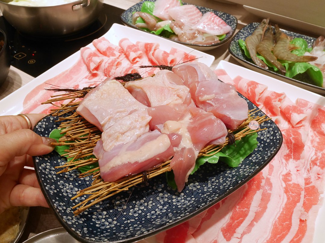 【台北火鍋推薦】小尚品精制鍋物錦西店：海陸雙享超澎湃，開二鍋送肉盤的高 CP 值首選 @Maruko(丸子)與美食有個約會