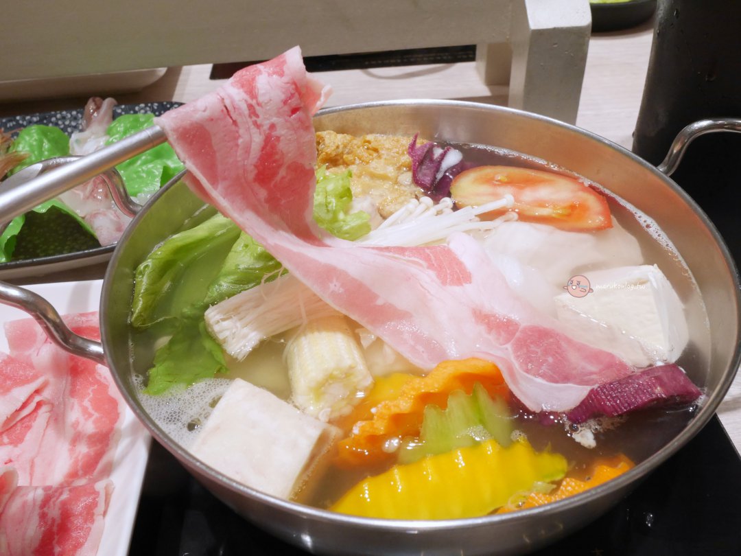 【台北火鍋推薦】小尚品精制鍋物錦西店：海陸雙享超澎湃，開二鍋送肉盤的高 CP 值首選 @Maruko(丸子)與美食有個約會