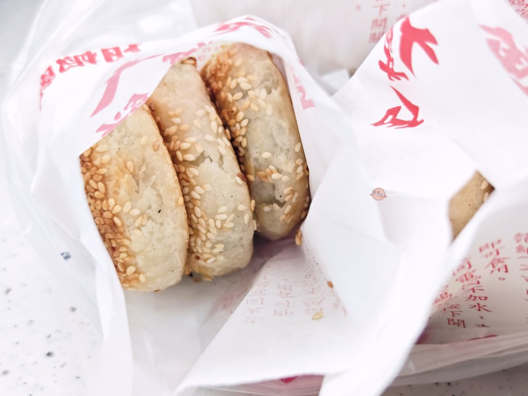 萬大蟹殼黃 台北最強銅板美食！ 20 年老店，外酥內軟蔥香炸裂，排隊也要吃的萬華古早味 @Maruko(丸子)與美食有個約會
