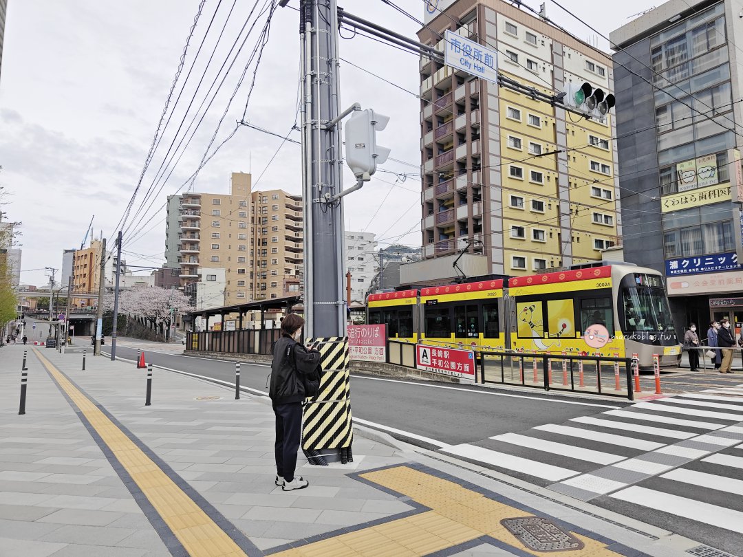 【長崎賞櫻秘境】搭路面電車就能到！市役所前的浪漫「粉紅櫻花隧道」 @Maruko(丸子)與美食有個約會