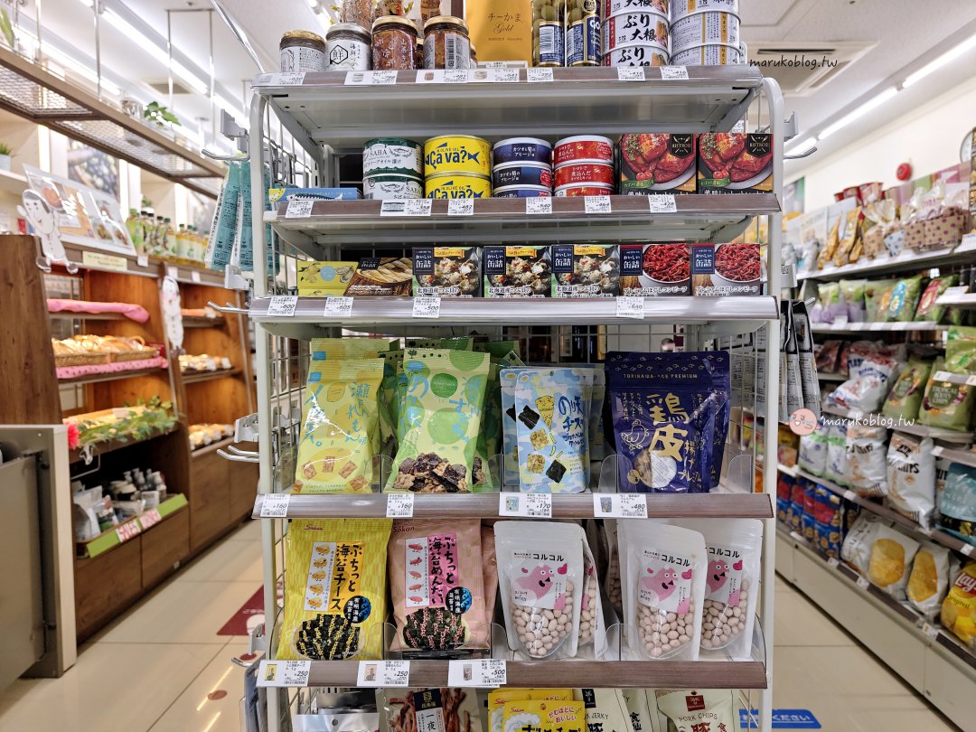 【日本便利商店】酒紅色 Lawson 怎麼逛？走進 Natural Lawson 24小時營業還能退稅的質感生活！ @Maruko(丸子)與美食有個約會