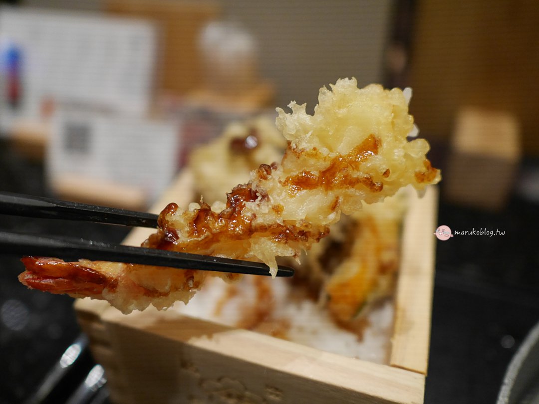 【羽田機場美食】連續三年日本冠軍！五代目花山烏龍麵，超震撼5公分鬼寬麵與必拍萌狸貓碗 @Maruko(丸子)與美食有個約會