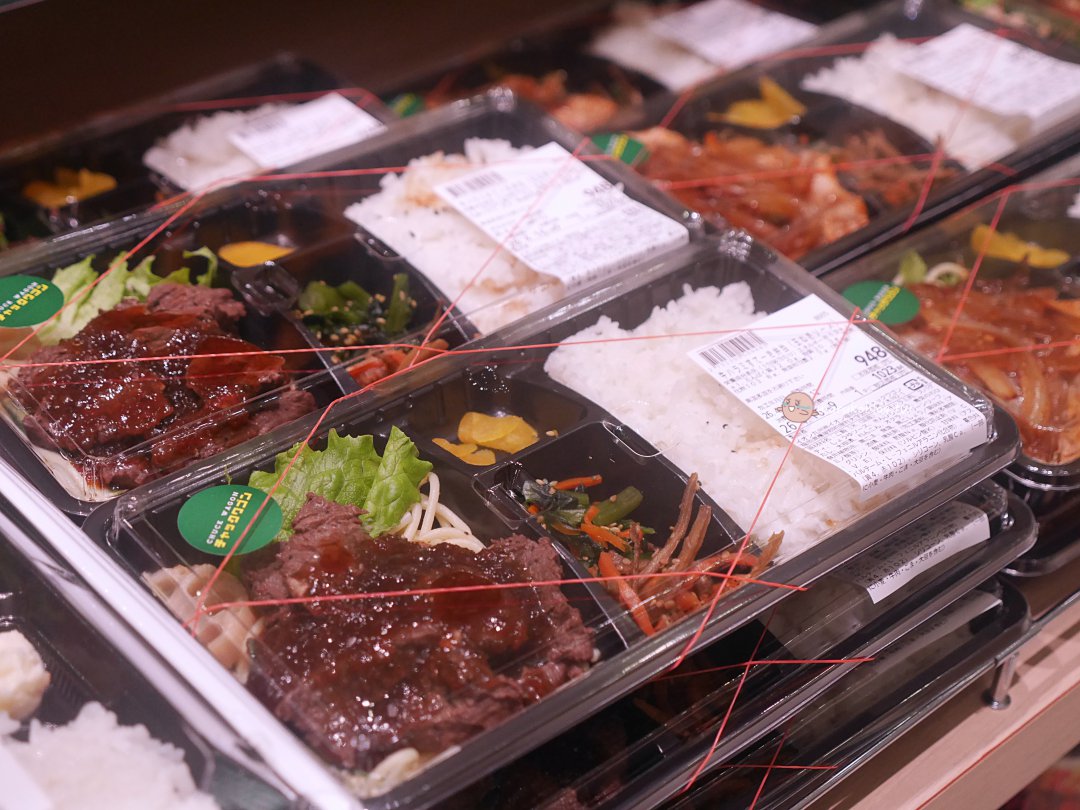 福岡機場旁掃貨聖地!九州最大 AEON 永旺福岡店:冷藏寄物櫃超貼心,買完布丁起司直奔機場! @Maruko(丸子)與美食有個約會 福岡機場旁掃貨聖地!九州最大 AEON 永旺福岡店:冷藏寄物櫃超貼心,買完布丁起司直奔機場! @Maruko(丸子)與美食有個約會