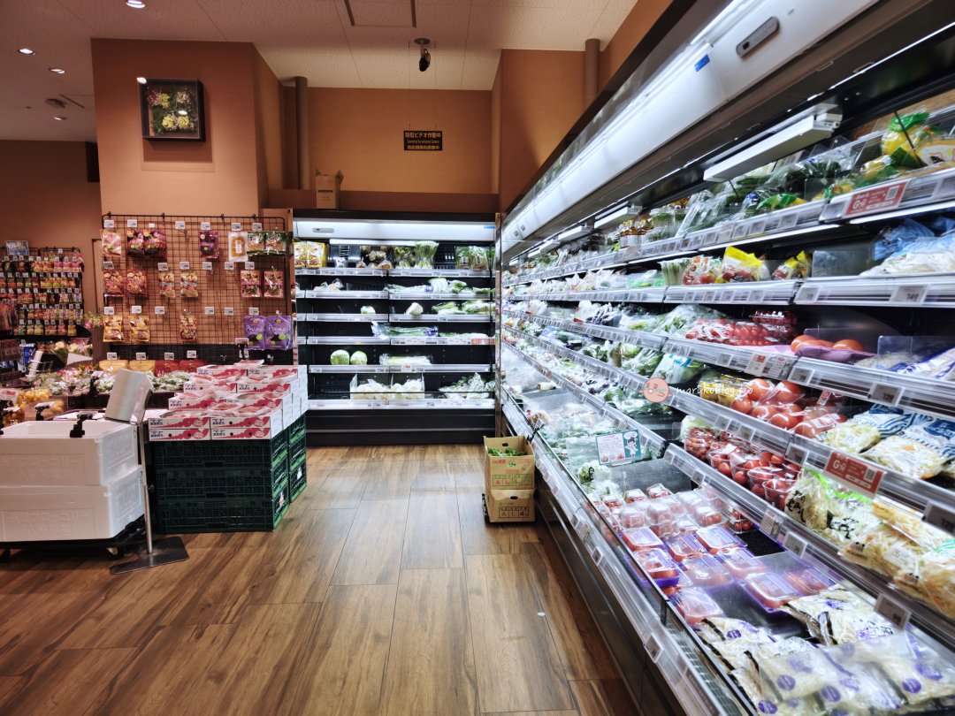 東京超市｜Maruetsu Petit 超市：濱松町住宿必逛，生鮮水果、零食、日用品一站購足（近三井花園飯店汐留義大利街） @Maruko(丸子)與美食有個約會