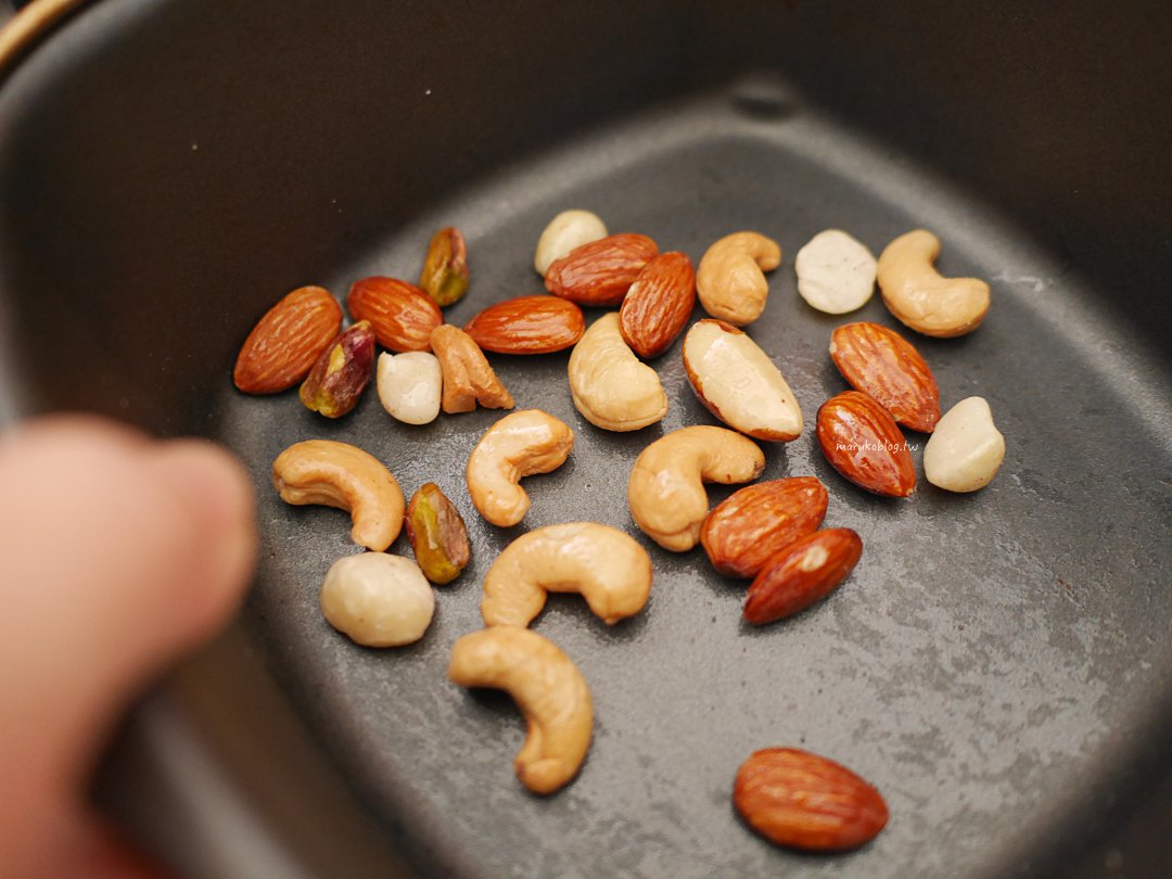 【氣炸鍋堅果食譜】自製大人系香辣起司堅果！加入堀西調味粉、起司粉 3分鐘搞定超開胃下酒菜做法 @Maruko(丸子)與美食有個約會