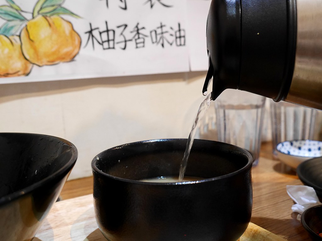 【台北美食】豚人拉麵(台灣本店)｜來自京都平民美食本店沾麵夏日限定 @Maruko(丸子)與美食有個約會