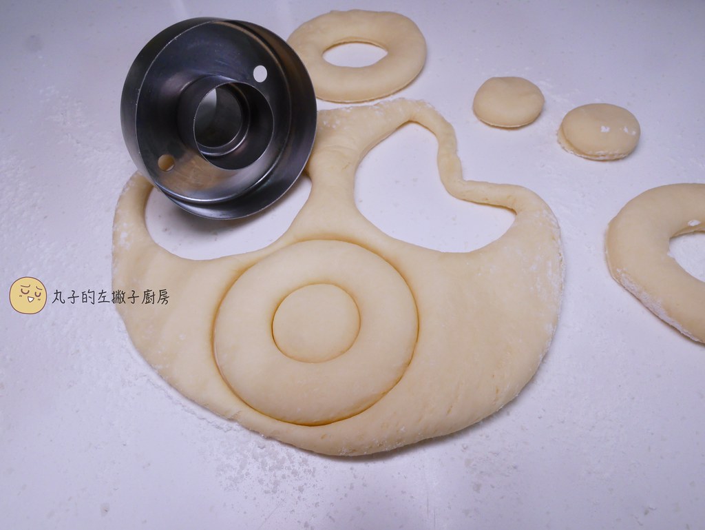 【甜點食譜】中式甜甜圈｜外酥內Q的古早味甜點，糯米粉香氣滿滿超簡單做法！ @Maruko(丸子)與美食有個約會