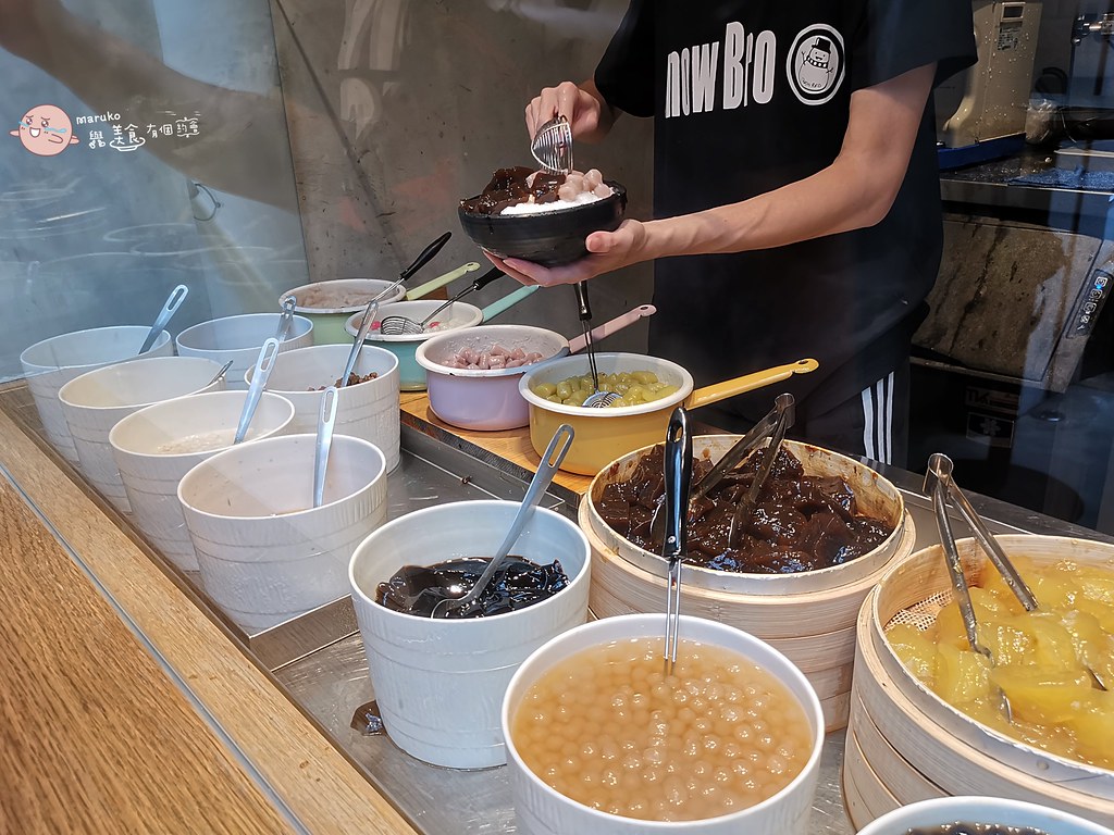 【台北】祕方雪人兄弟 現刨牛奶雪花冰，四種配料一次滿足，台北冰品推薦！ @Maruko(丸子)與美食有個約會