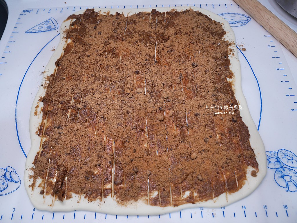 【食譜】肉桂捲花圈｜聖誕節必學的聖誕花圈肉桂捲花式捲法點心 @Maruko(丸子)與美食有個約會